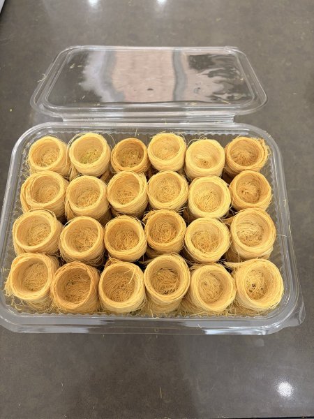 كنافة عش البلبل الحجم الكبير 96 حبه