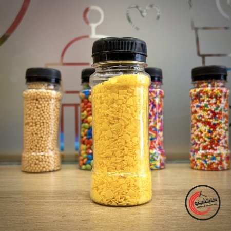 فتات اصفر