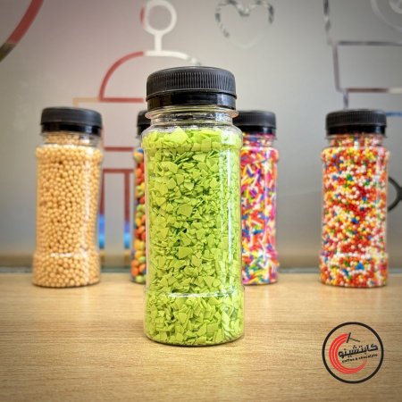 فتات اخضر